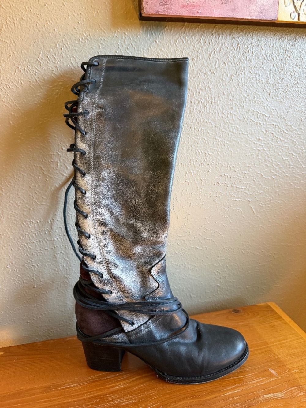 Freebird Distressed Blk/Grey/White Leather LaceUp GIA Boot Size 11